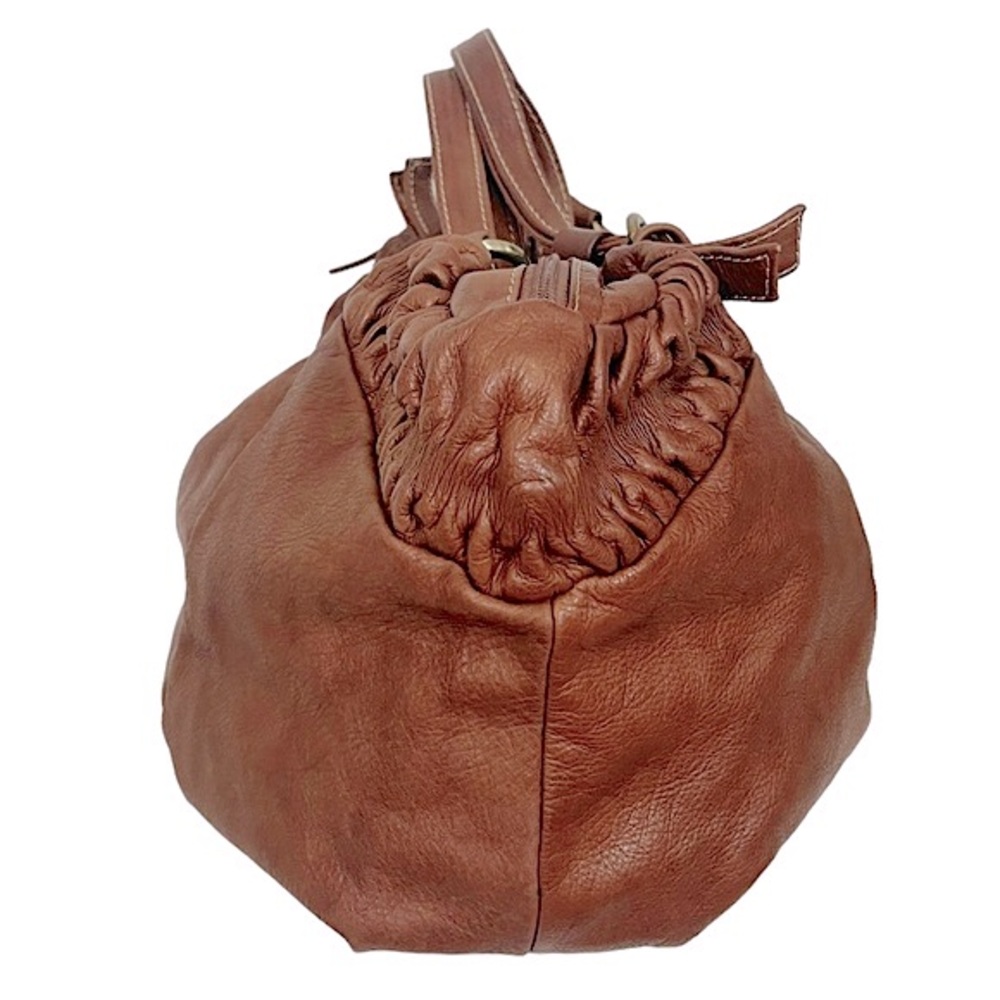 Elegant Brown Leather Tote by [Brand] - Picture 4 of 8